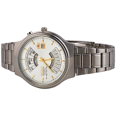 Часы наручные Orient FEU00002WW