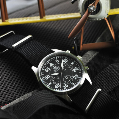 Часы наручные Orient RA-KV0502B10B
