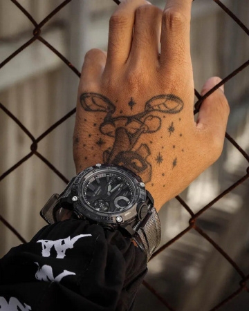 Часы наручные Casio GA-2000SKE-8AER