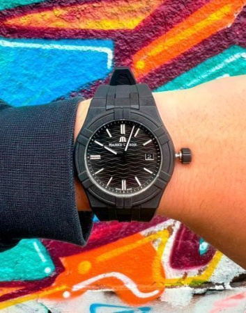 Часы наручные Maurice Lacroix AI2008-00000-300-0