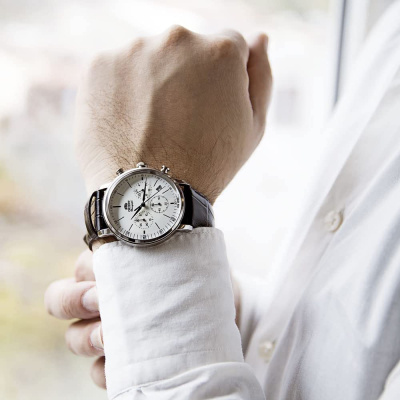 Часы наручные Orient RA-KV0405S10B