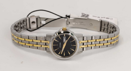 Часы наручные Citizen EQ0608-55E