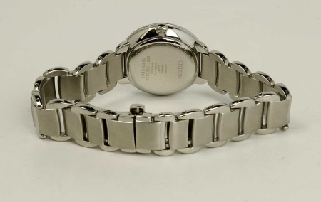 Часы наручные Citizen EM0920-86L