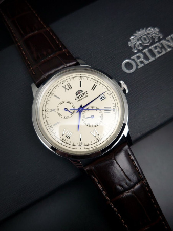 Часы наручные Orient RA-AK0702Y10B