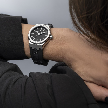 Часы наручные Maurice Lacroix AI1106-SS002-350-1	