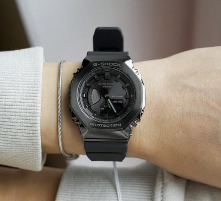 Часы наручные Casio GM-S2100B-8AER