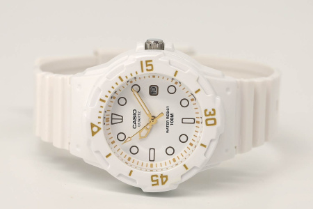 Часы наручные Casio LRW-200H-7E2VEF Часы наручные Casio LRW-200H-7E2VEF