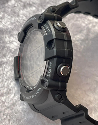 Часы наручные Casio AE-1500WH-1AVEF