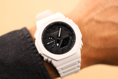 Часы наручные Casio GA-2100-7AER