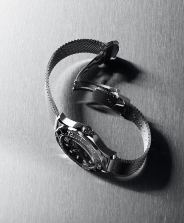 Часы наручные Omega 21030422001010 