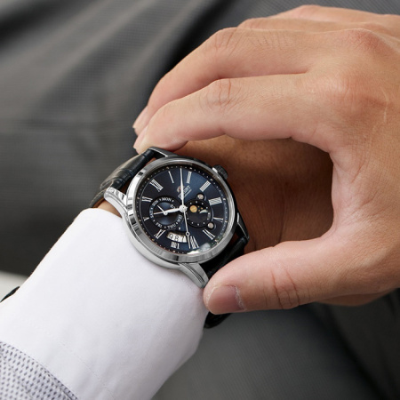 Часы наручные Orient RA-AK0011D10B
