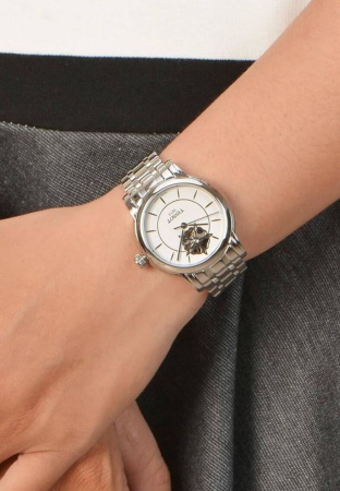 Часы наручные Tissot T050.207.11.011.04