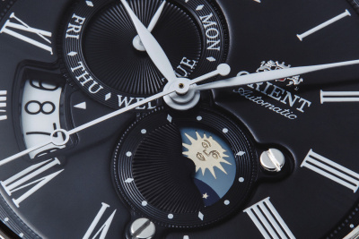 Часы наручные Orient RA-AK0010B10B