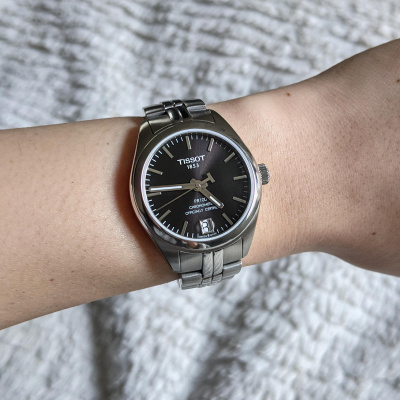 Часы наручные Tissot T101.208.11.051.00