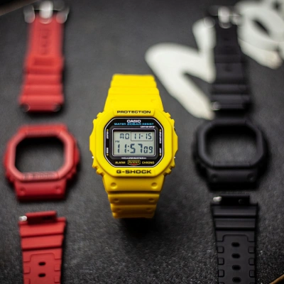 Часы наручные Casio DWE-5600R-9ER