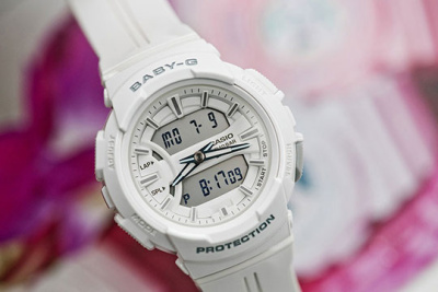 Часы наручные Casio BGA-240BC-7AER