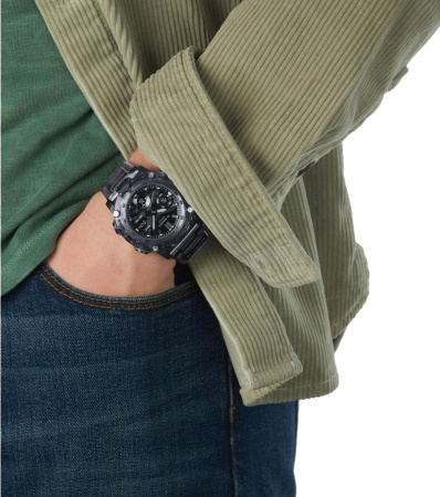 Часы наручные Casio GA-2000SKE-8AER