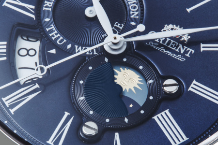 Часы наручные Orient RA-AK0011D10B