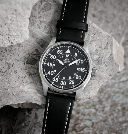 Часы наручные Orient RA-AC0H03B10B