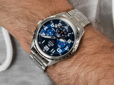 Часы наручные Orient FKV01002D0