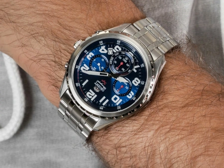 Часы наручные Orient FKV01002D0