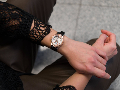 Часы наручные Casio MSG-B100G-1AER