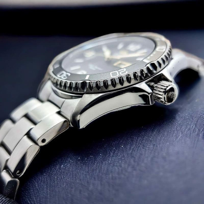 Часы наручные RA-AA0819N19B