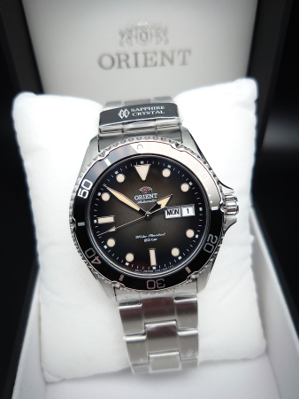 Часы наручные Orient RA-AA0810N19B