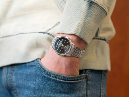 Часы наручные Casio LCW-M100DSE-1AER