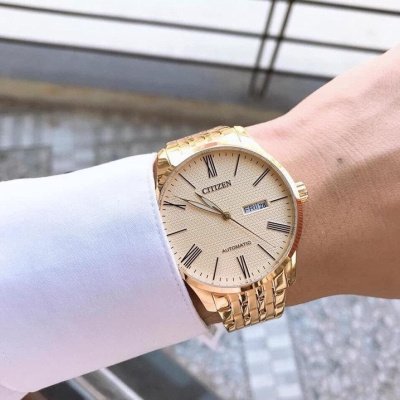 Часы наручные Citizen NH8352-53P