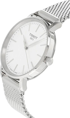 Часы наручные Tissot T143.210.11.011.00