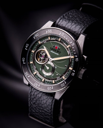 Часы наручные Orient RA-AR0202E10B Часы наручные Orient RA-AR0202E10B