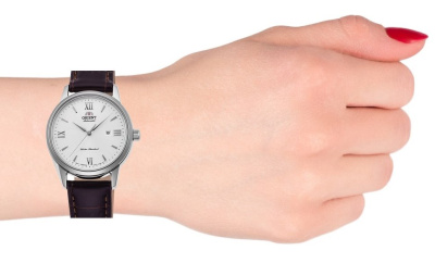 Часы наручные Orient RA-NR2005S10B