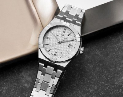 Часы наручные Maurice Lacroix AI6007-SS000-130-7	