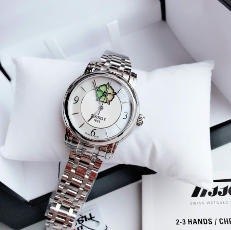 Часы наручные Tissot T050.207.11.117.05