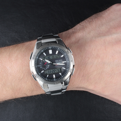 Часы наручные Casio WVA-M650D-1AER
