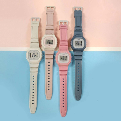 Часы наручные Casio W-218HC-4A2VEF