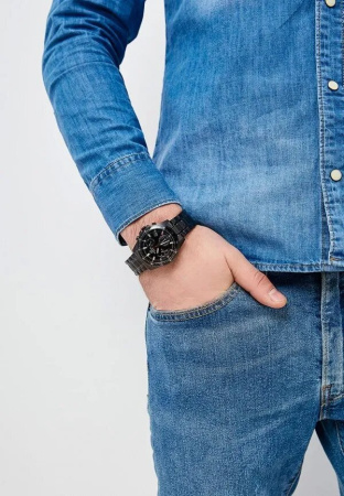 Часы наручные Casio EFV-540DC-1AVUEF