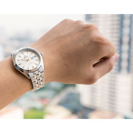 Часы наручные Orient RA-AB0E10S19B