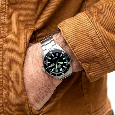 Часы наручные Orient RA-AA0008B19B