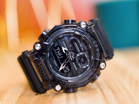 Часы наручные Casio GA-900SKE-8AER