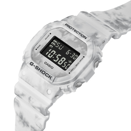 Часы наручные Casio DW-5600GC-7ER