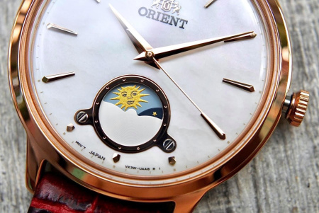 Часы наручные Orient RA-KB0002A10B