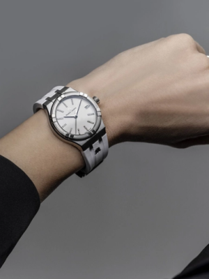 Часы наручные Maurice Lacroix AI1106-SS000-150-7					