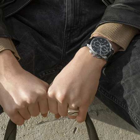 Часы наручные Maurice Lacroix PT6388-SS001-320-2