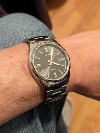 Часы наручные Casio MTP-1302D-1A2VDF