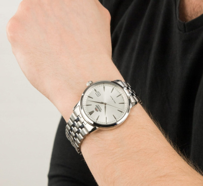 Часы наручные Orient RA-AC0F02S10B