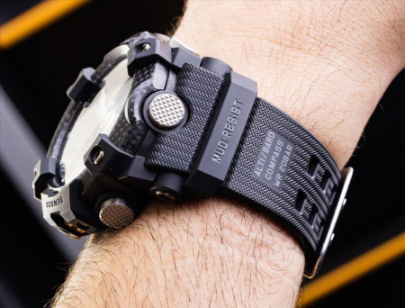 Часы наручные Casio GG-B100-1AER