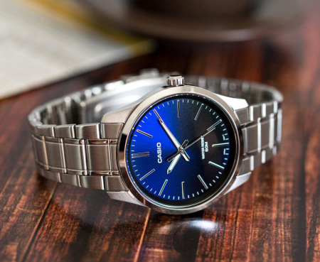 Часы наручные Casio MTP-E180D-2AVEF