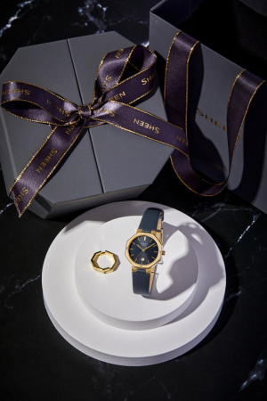 Часы наручные Casio SHE-4543GL-8AUER